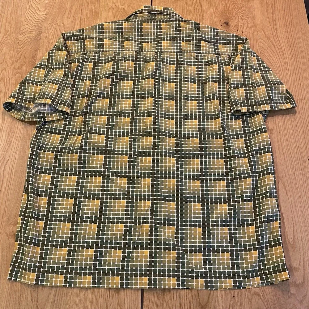 Levis SilverTab Button Down Shirt Men XL Green Geometric Short Sleeve Vintage